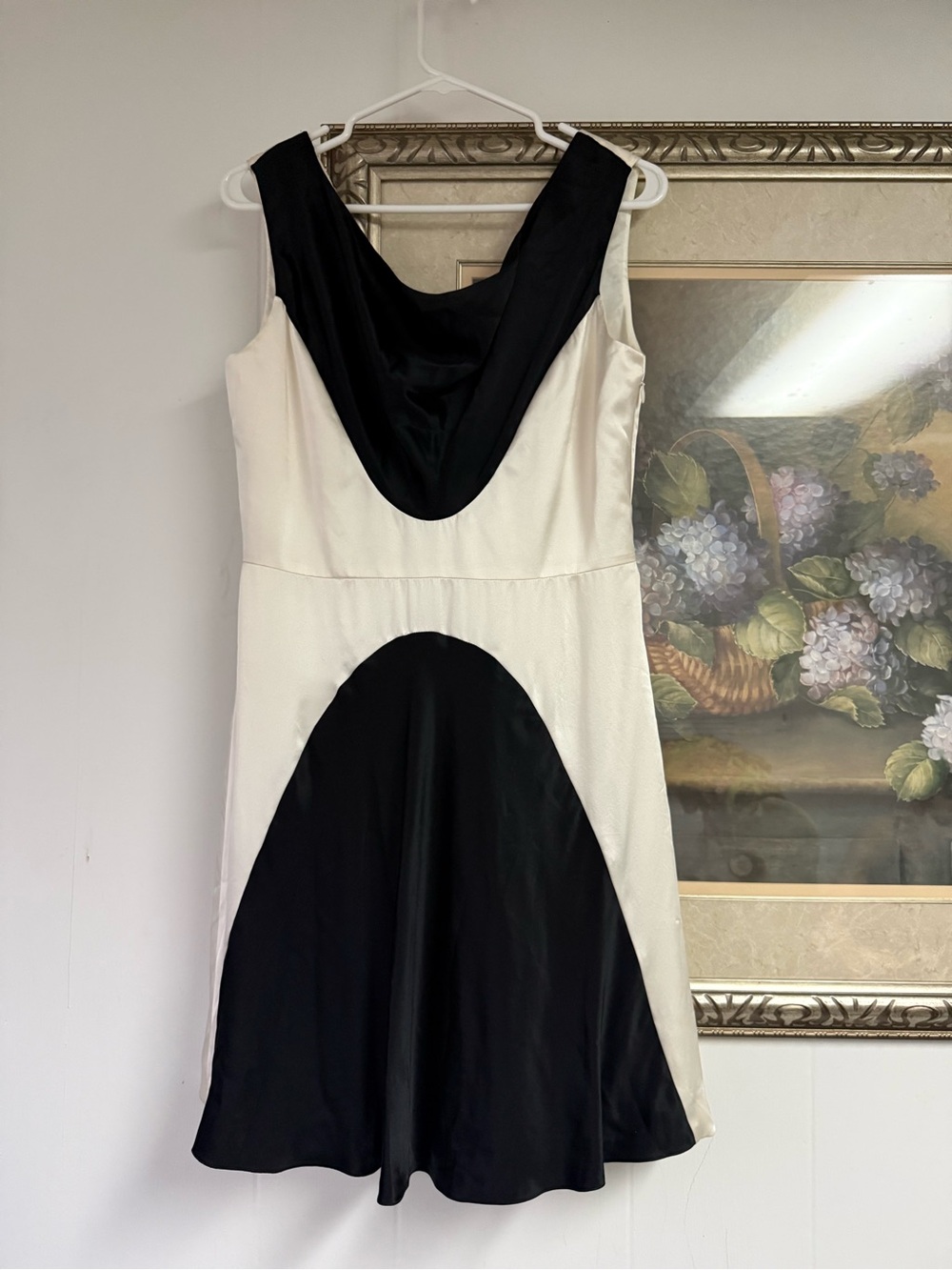 Paula Hian Black & White Sleeveless A-Line Mini Dress